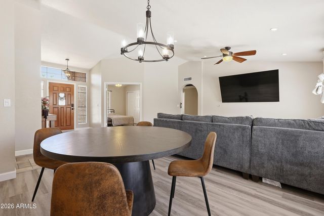 8875 S ASH Avenue, Tempe, AZ 85284