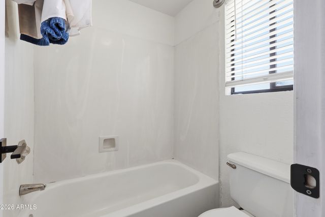 8875 S ASH Avenue, Tempe, AZ 85284
