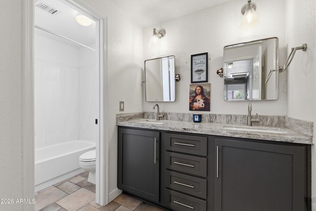 8875 S ASH Avenue, Tempe, AZ 85284