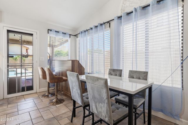 8875 S ASH Avenue, Tempe, AZ 85284