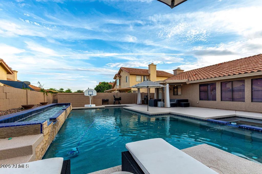 8875 S ASH Avenue, Tempe, AZ 85284