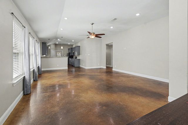 4015 Tumalo Trail, Dallas, TX 75212