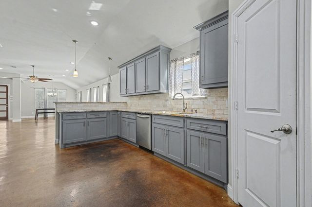 4015 Tumalo Trail, Dallas, TX 75212