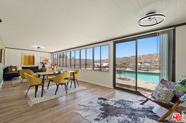 8977 Riderwood Drive, Sunland (los Angeles), CA 91040