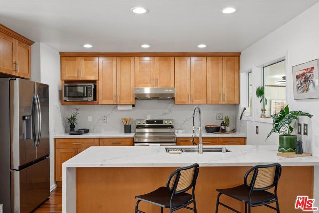 8977 Riderwood Drive, Sunland (los Angeles), CA 91040