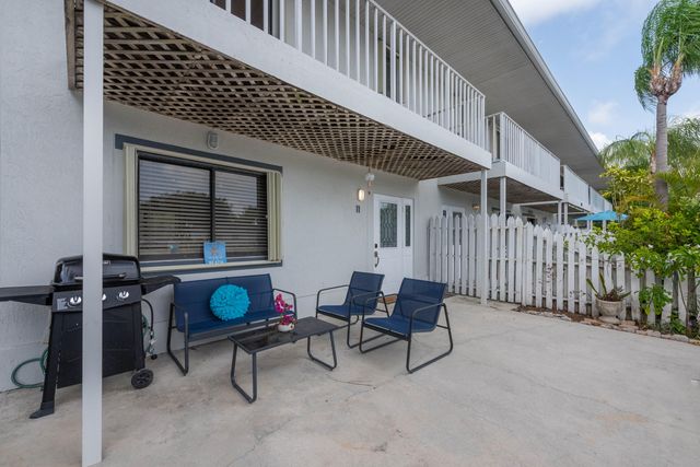 324 W Pine Street 11, Lantana, FL 33462