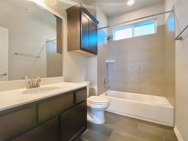 8901 Panhandle DR, Austin, TX 78747