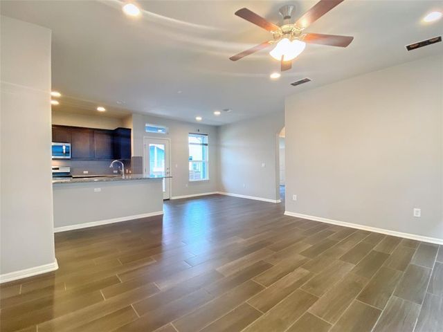 8901 Panhandle DR, Austin, TX 78747