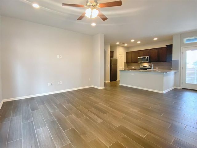 8901 Panhandle DR, Austin, TX 78747