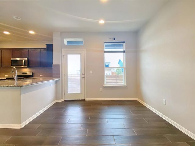 8901 Panhandle DR, Austin, TX 78747