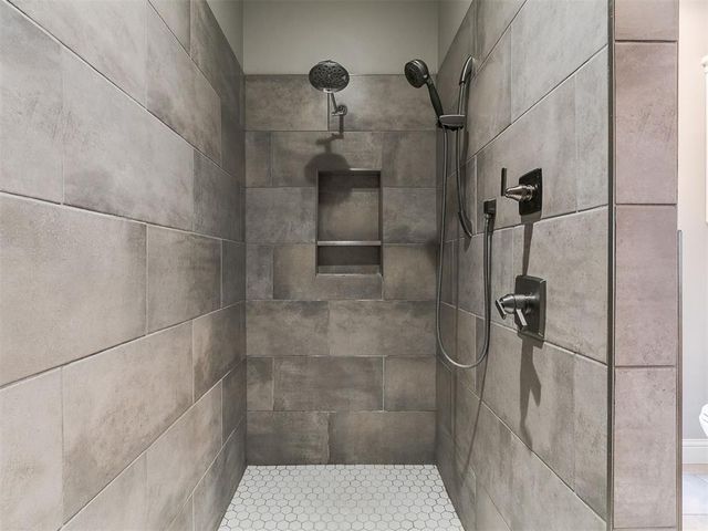 624 Frisco Ridge Road, Yukon, OK 73099
