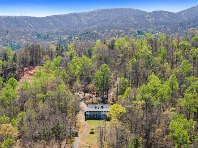760 River Bend Lane, Blue Ridge, GA 30513