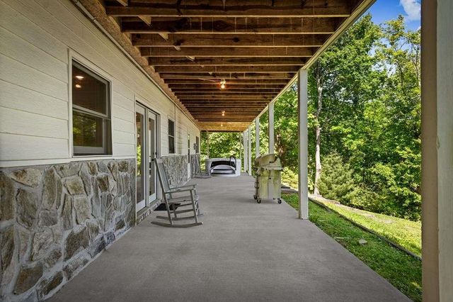 760 River Bend Lane, Blue Ridge, GA 30513