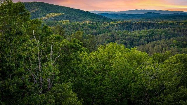 760 River Bend Lane, Blue Ridge, GA 30513
