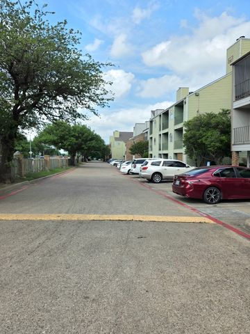 6108 Abrams Road 330, Dallas, TX 75231