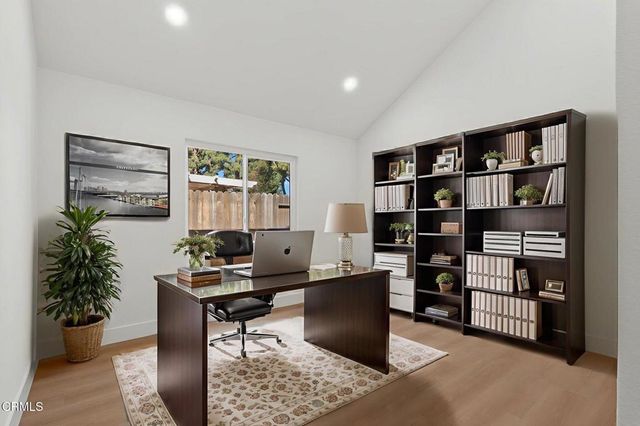 958 Palmer Avenue, Camarillo, CA 93010