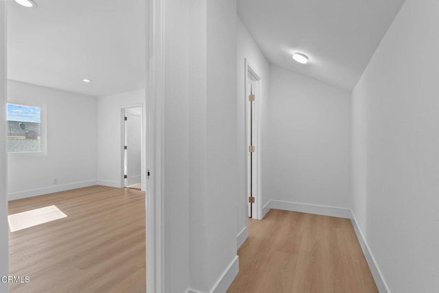 958 Palmer Avenue, Camarillo, CA 93010