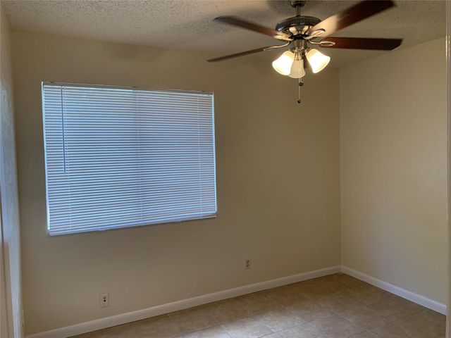 10447 Doc Holliday TRL A, Austin, TX 78753