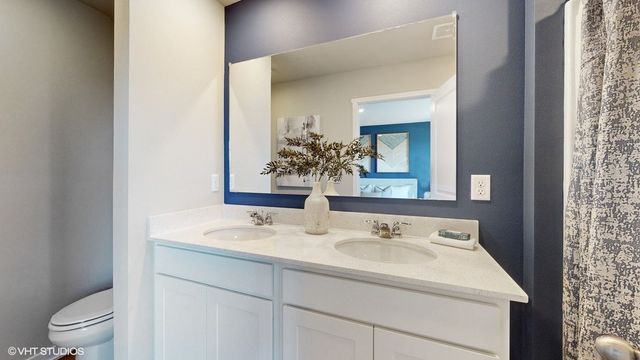 5709 153rd Street, Urbandale, IA 50111