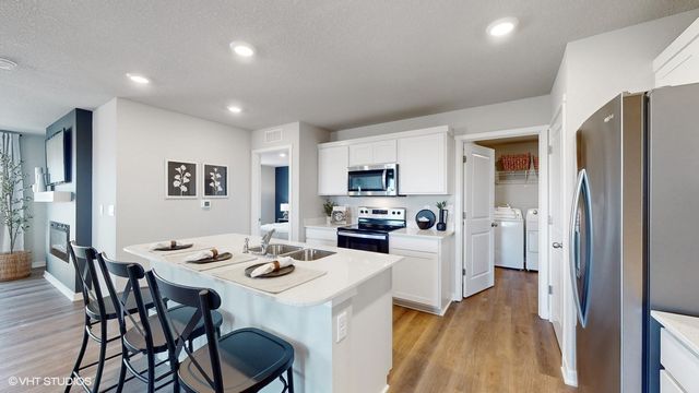 5709 153rd Street, Urbandale, IA 50111