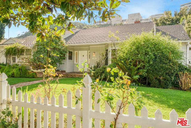 11782 Bellagio Road, Los Angeles, CA 90049