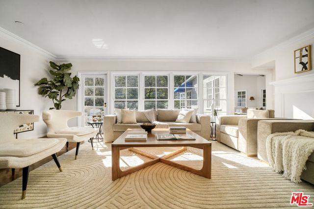 11782 Bellagio Road, Los Angeles, CA 90049