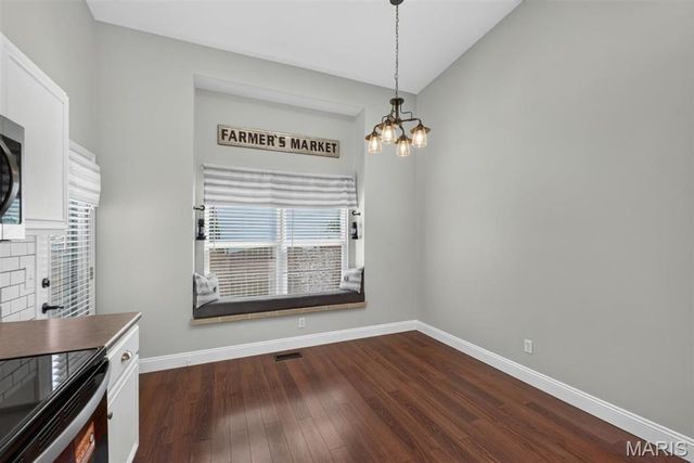 1006 Providence Pointe Drive, Wentzville, MO 63385