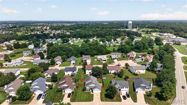 1006 Providence Pointe Drive, Wentzville, MO 63385