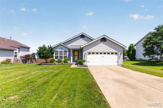 1006 Providence Pointe Drive, Wentzville, MO 63385