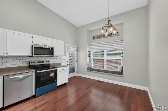 1006 Providence Pointe Drive, Wentzville, MO 63385