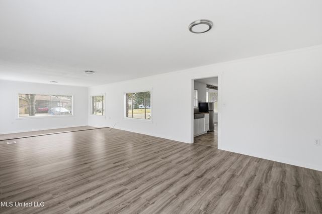 1612 W 7th Street, Hattiesburg, MS 39401