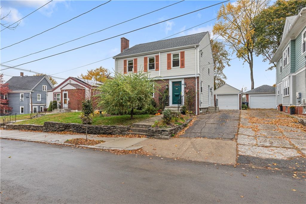 96 Woodbine Street, Providence, RI 02906