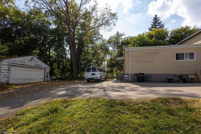 529 Orchard Lake Rd Road, Pontiac, MI 48341