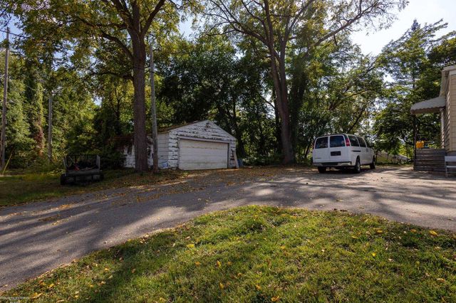 529 Orchard Lake Rd Road, Pontiac, MI 48341