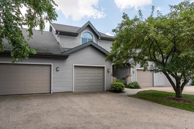 16 Hidden Hollow Trail, Madison, WI 53717