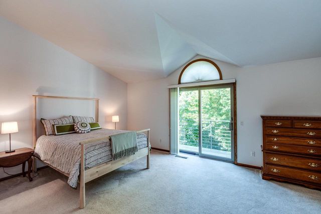 16 Hidden Hollow Trail, Madison, WI 53717