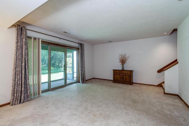 16 Hidden Hollow Trail, Madison, WI 53717