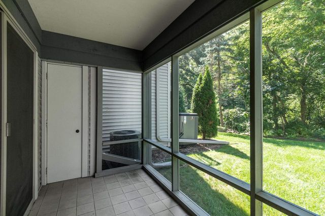 16 Hidden Hollow Trail, Madison, WI 53717