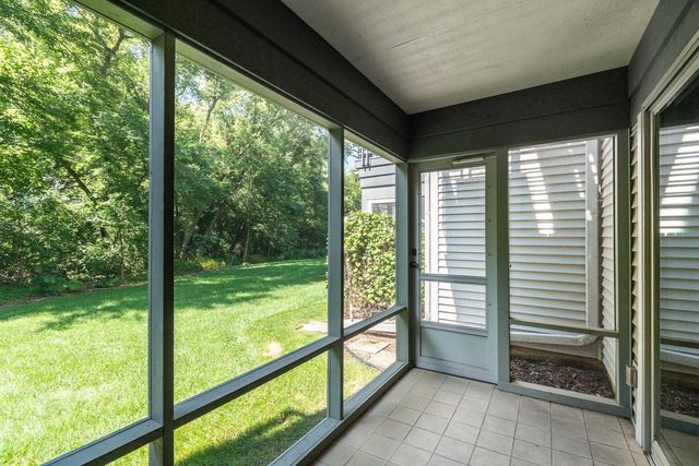 16 Hidden Hollow Trail, Madison, WI 53717