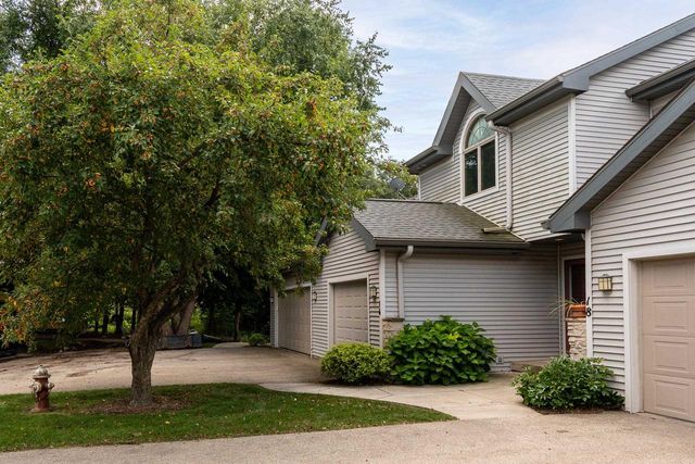 16 Hidden Hollow Trail, Madison, WI 53717