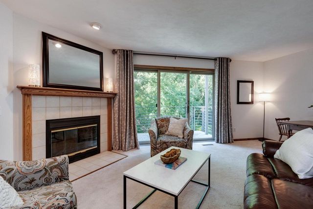 16 Hidden Hollow Trail, Madison, WI 53717