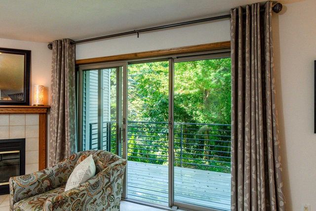 16 Hidden Hollow Trail, Madison, WI 53717