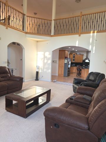 203 Ahmed Court, Glendale Heights, IL 60139