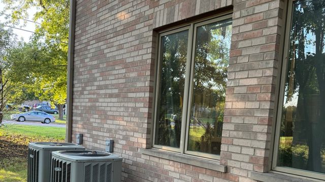 203 Ahmed Court, Glendale Heights, IL 60139