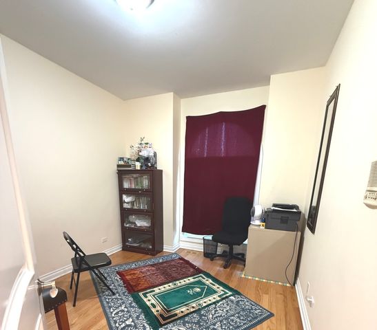 203 Ahmed Court, Glendale Heights, IL 60139