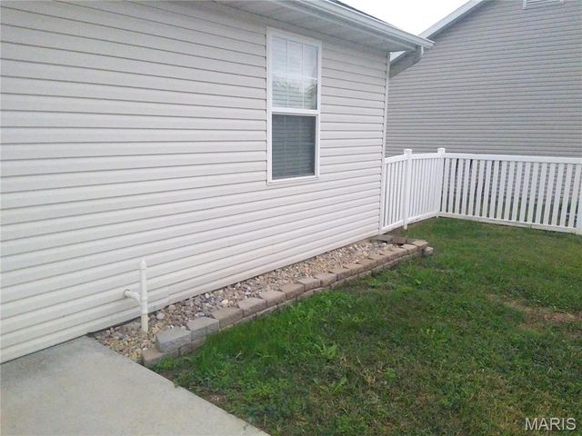 1452 Kingsley Drive, Shiloh, IL 62269