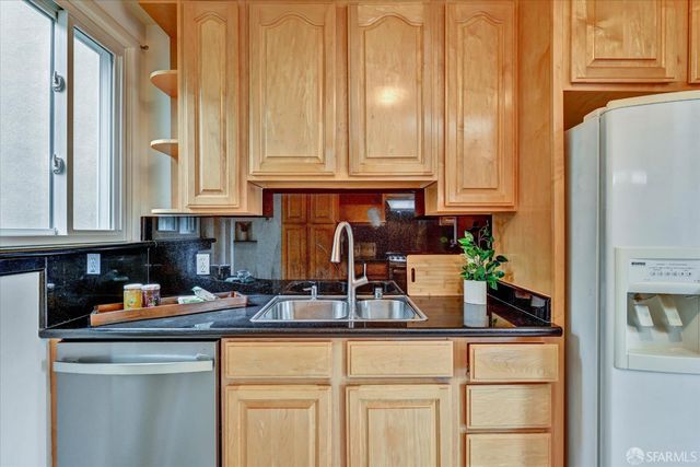 183 Victoria Street, San Francisco, CA 94132