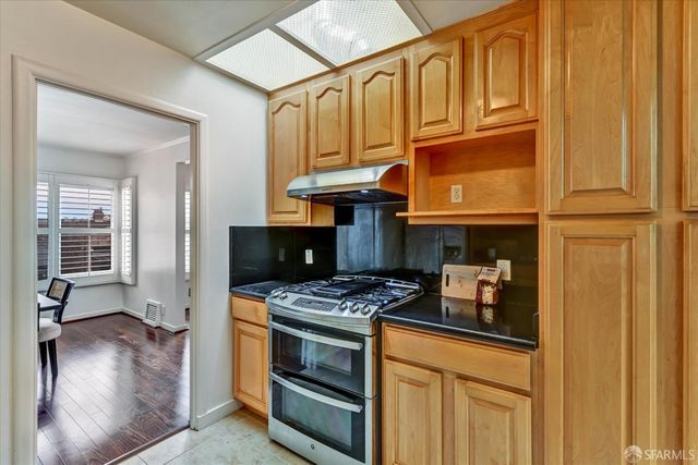 183 Victoria Street, San Francisco, CA 94132