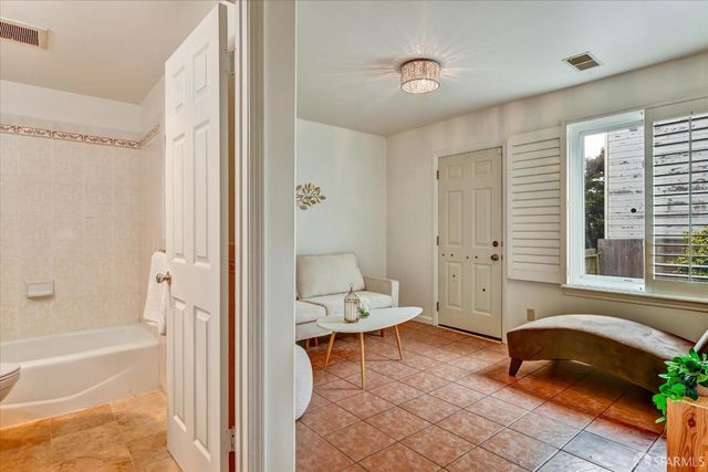 183 Victoria Street, San Francisco, CA 94132