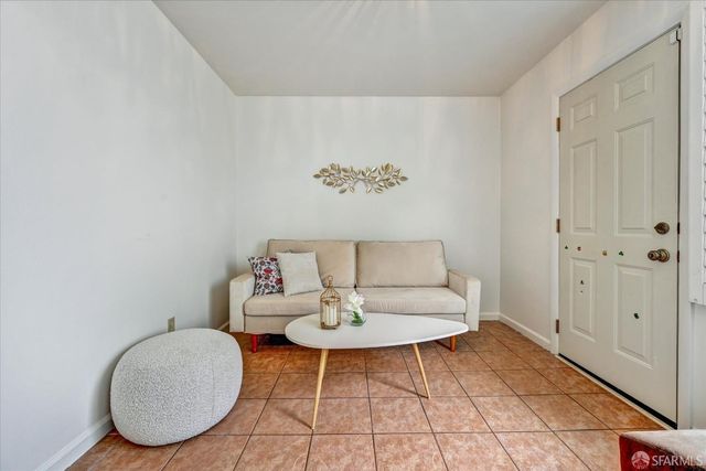 183 Victoria Street, San Francisco, CA 94132